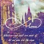 A LA ORILLA DE LOS MUNDOS LITERARIOS: Entre el infinito y el instante