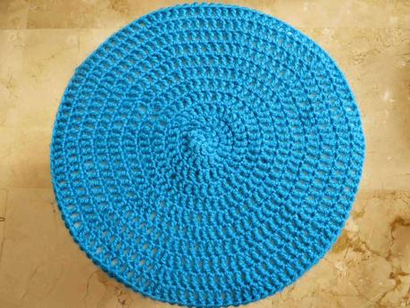 Patrón: reposapiés de ganchillo / Pattern: crochet footrest