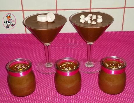 MOUSSE DE CHOCOLATE Y NUBES