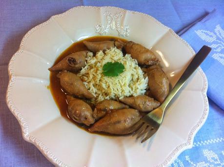 Chipirones Rellenos Con Salsa De Cebolla Morada