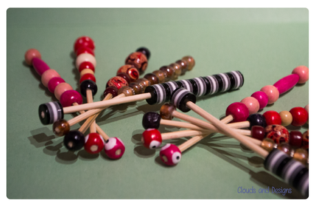 Bolillos-con-abalorios1 Bolillos-con-abalorios1