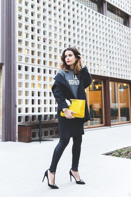 Rebecca_Minkoff_Yellow_Clutch-La_Superbe_Sweatshirt-Madewell-Sezane-Leather_Pants-Outfit-Street_Style-Collage_Vintage-57