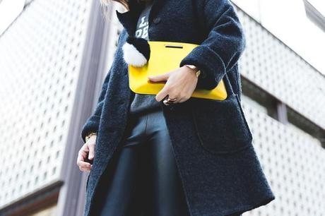 Rebecca_Minkoff_Yellow_Clutch-La_Superbe_Sweatshirt-Madewell-Sezane-Leather_Pants-Outfit-Street_Style-Collage_Vintage-75