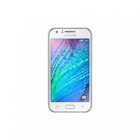 El Samsung Galaxy J1 ya es oficial en Malasia (Fotos)