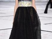 Giambattista Valli vuelve romántico para desfile primavera Alta Costura 2015