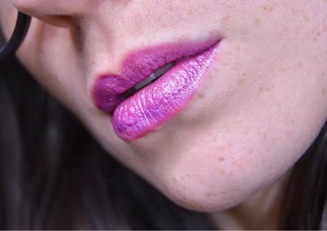 Atomic Collection Amazing Lipstick de MAKEUP REVOLUTION: Opinión y morritos // Review and lippies