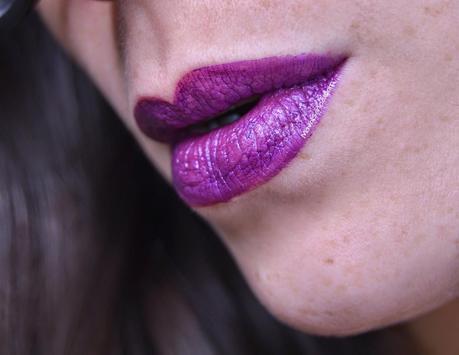 Atomic Collection Amazing Lipstick de MAKEUP REVOLUTION: Opinión y morritos // Review and lippies