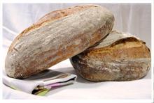 Hogaza con masa madre sólida Hogaza con masa madre sólida