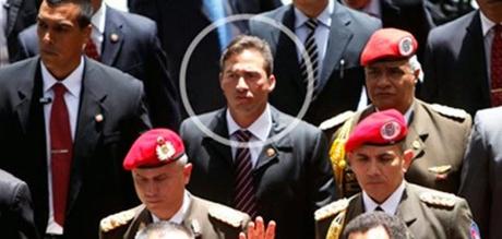 Caracas: El capitán desertor ya está en Washington para dar su “show”