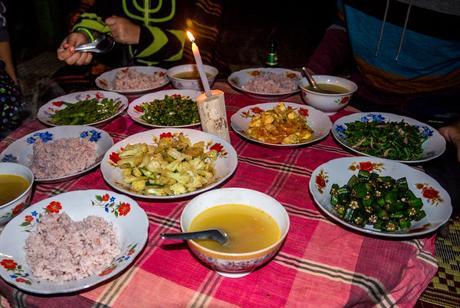 Una de las comidas durante el trekking