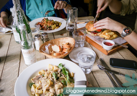 lugares, donde comer, londres, london, pierre victoire restaurant, restaurante, comida casera, dean street, soho, 