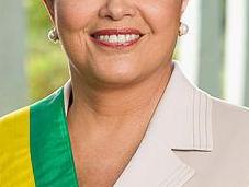 Dilma Roussef acusada corrupción