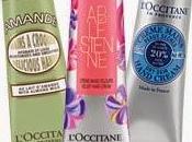 Eligiendo crema manos...