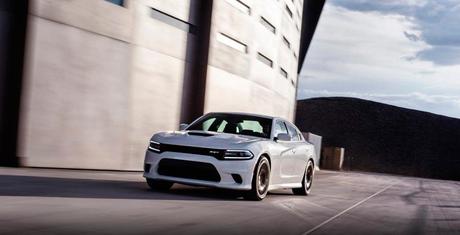 Dodge-SRT-HELLCAT Que se siente al alcanzar 330 kmh 