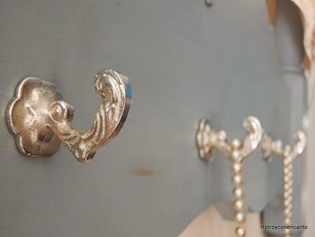 ¡De la cama a la pared!