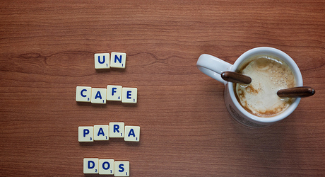 En esta mesa solo caben dos