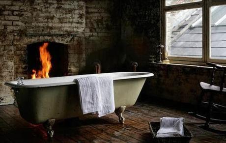 San Viernes breaking rules