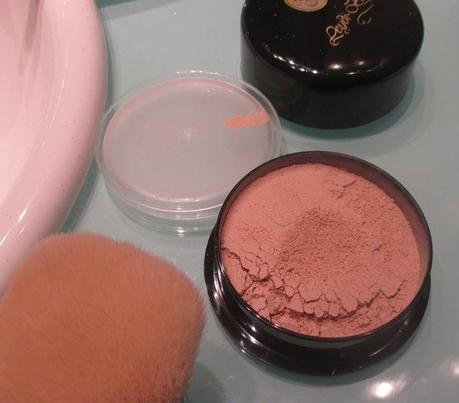 brochas maquillaje, brocha polvos, brocha colorete, pincel maquilaje, brochas y pinceles profesionales, polvos traslucidos, colorete compacto, 