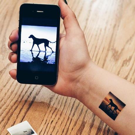 Una app para transformar tus fotos de Instagram en tatuajes temporales