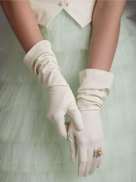 Guantes para novias