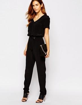 Vestidas con una sola pieza