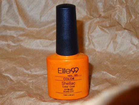 esmalte naranja brillante