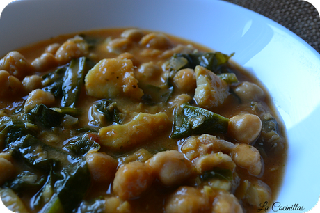 Potaje de cuaresma con bacalao y espinacas