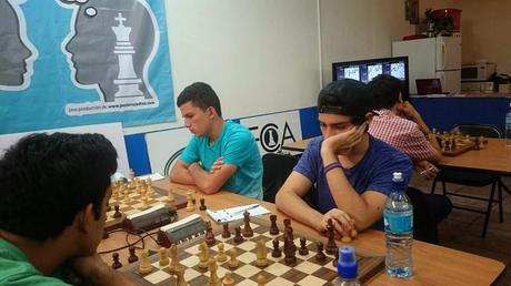 Ronda 8 del absoluto juvenil este domingo