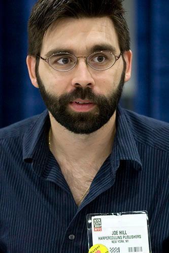 Top Ten Tuesday #8  Autores Que Descubri En 2014