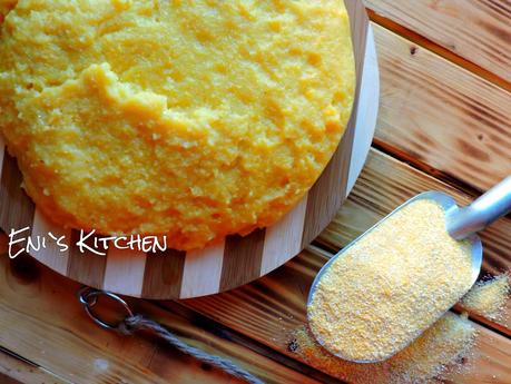 ¡ Mamaliga o  Pan de maíz !