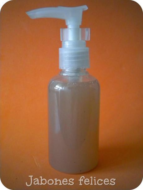 Gel fijador de lino para el pelo