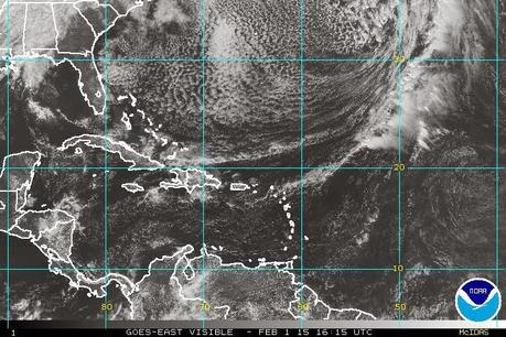 Seguirá lloviendo hoy por vaguada.