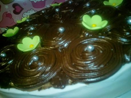 Camiseta y cupcakes del Madrid y carrotcake de chocolate...los pedidos del finde