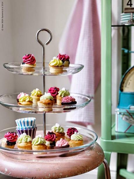 Ikeando, vitrina de medico