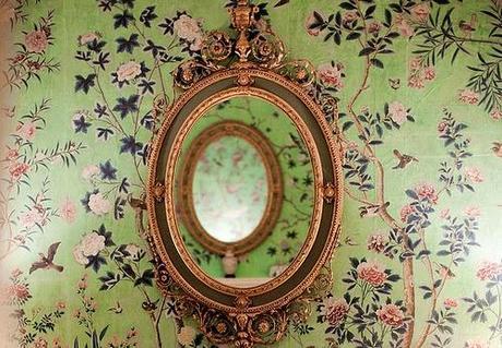 A través del espejo