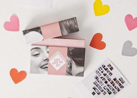 SENCILLAMENTE DIFERENTE; POLABOX AMOR.-