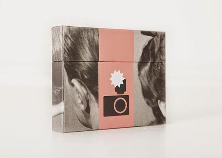 SENCILLAMENTE DIFERENTE; POLABOX AMOR.-