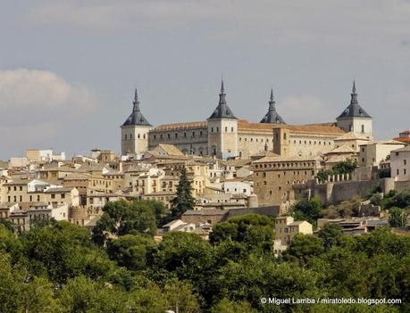 Para el lápiz del artista.