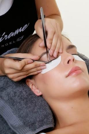 CURSOS DE FORMACION DE MIRAME LASHES&BROWS