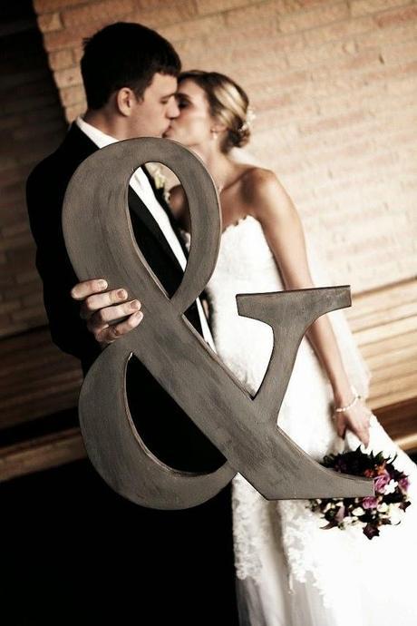 Personaliza tu boda con letras https://www.pinterest.com/pin/258816309810029367/