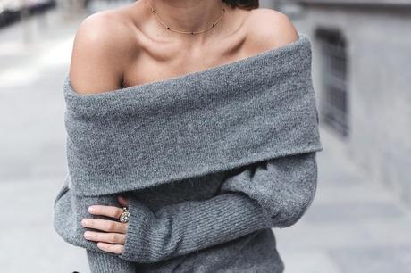 Off_Shoulder_Sweater-Pixie_Market-Outfit-Sita_Murt_Coat-Street_Style-Collage_Vintage-57