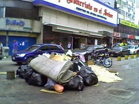 EL RECREO - El área de Chacaíto espera por el inicio de obras a ejecutar, asi como la normalizacion del mantenimiento de sus calles