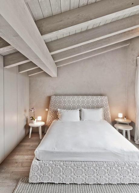 Casa en grises: la calidez no tiene color