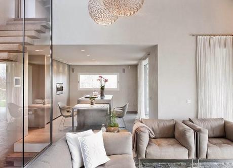 Casa en grises: la calidez no tiene color