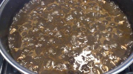 Hoy cocinamos… Arroz negro con calamares Hoy cocinamos… Arroz negro con calamares