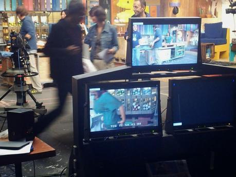 Y NOS FUIMOS A LA TELE A FUNDIR PLÁSTICO! JA T´HO FARÀS! Y NOS FUIMOS A LA TELE A FUNDIR PLÁSTICO! JA T´HO FARÀS!