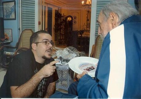 Encuentro de Fidel con Randy Perdomo García, presidente de la FEU cubana [+ fotos]