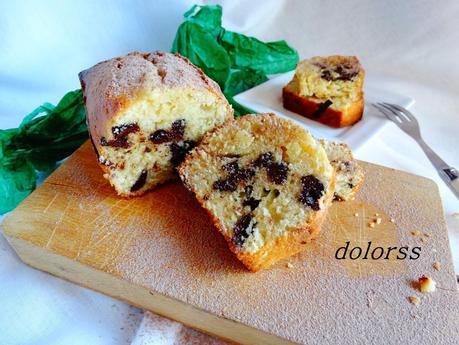Plum cake de avellanas y chocolate