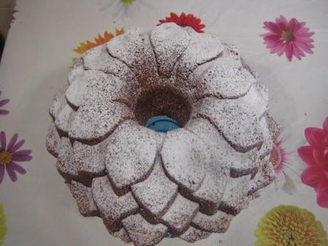 BIZCOCHO DE NARANJA Y ALMENDRA EN MOLDE NORDIC WARE