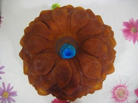 BIZCOCHO DE NARANJA Y ALMENDRA EN MOLDE NORDIC WARE